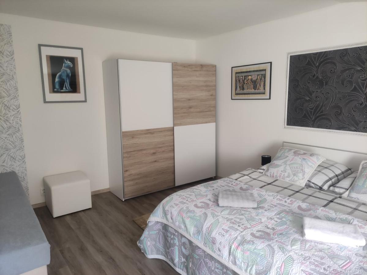 Апартаменты Apartman Jena Марианске-Лазне Экстерьер фото